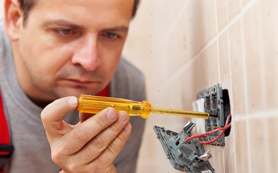 électricien installateur Paris 10